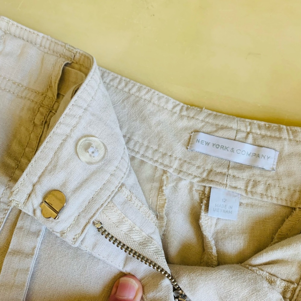 New York & Company Linen Shorts - Picture 3 of 6